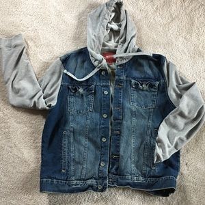 Men’s Denim jacket with jersey hood and arms